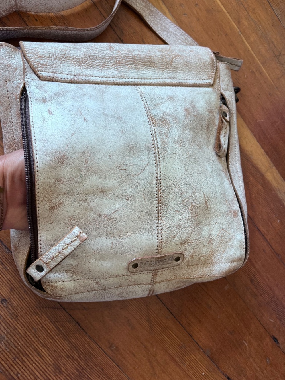 Bed Stu Ainhoa LTC Crossbody Leather Purse - Picture 9 of 14